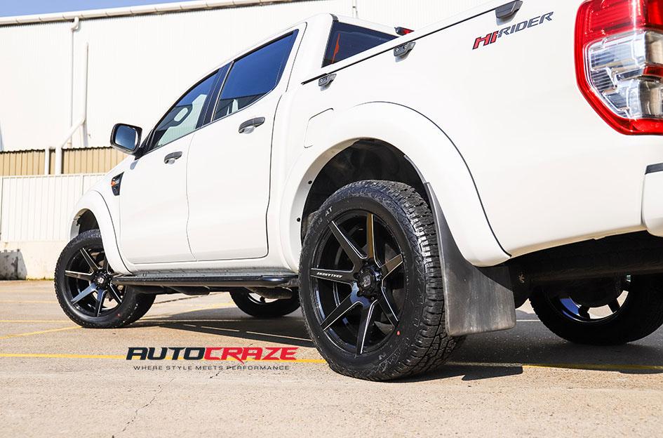 FORD RANGER AVALANCHE MATTE BLACK FRONT MILLED